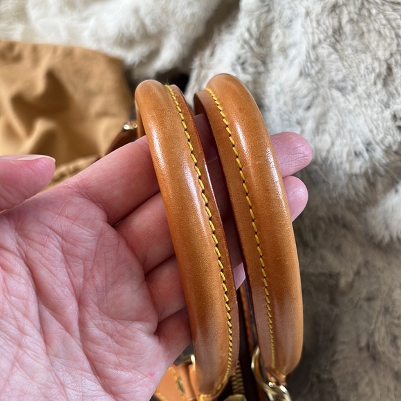 Louis Vuitton Brown and Tan Monogram Bag - Picture 5 of 16